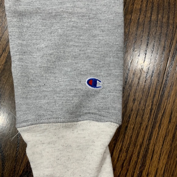 Brand new women’s Champion hoodie pullover gray xs - Picture 10 of 10